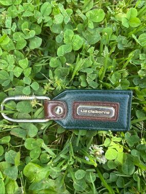 Liz Claiborne Dark Green Leather Key Tag with Brown Accent